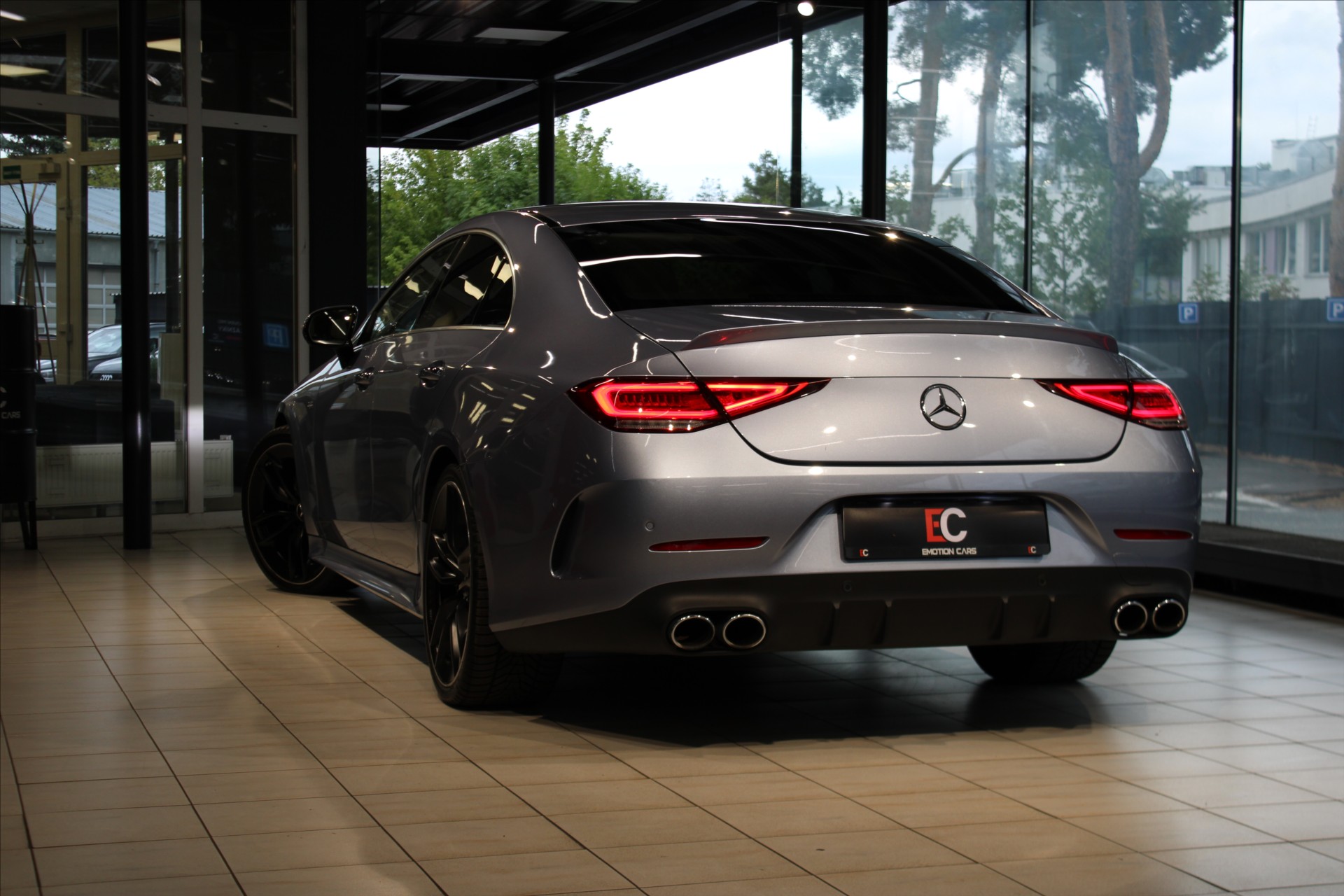 Mercedes-Benz CLS